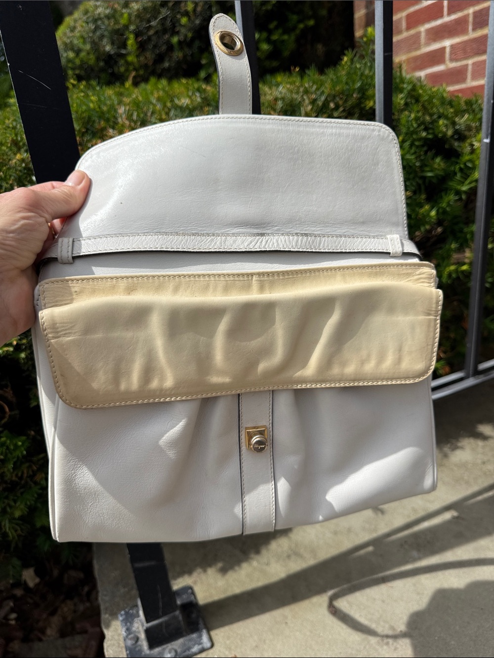 SALVATORE FERRAGAMO FIRENZE LEATHER CREAM SHOULDER CLUTCH PURSE BAG ITALY VTG - Picture 13 of 17